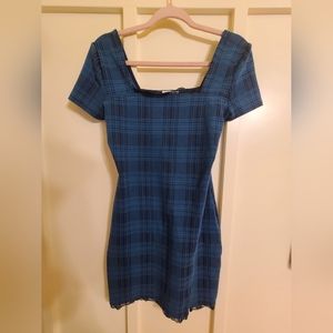 Green Dress - READ DESCRIPTION